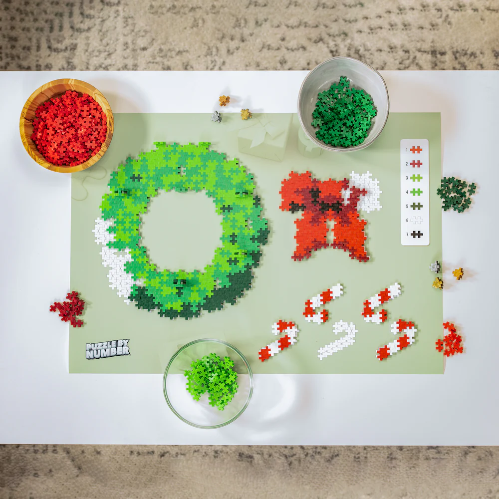 Puzzle By Number® - 500 pc Wreath - Image 2